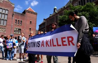 Акция в поддержку российских политзаключённых прошла в Амстердаме